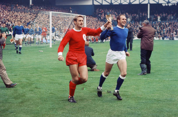 出的顽强抵 出的顽强抵