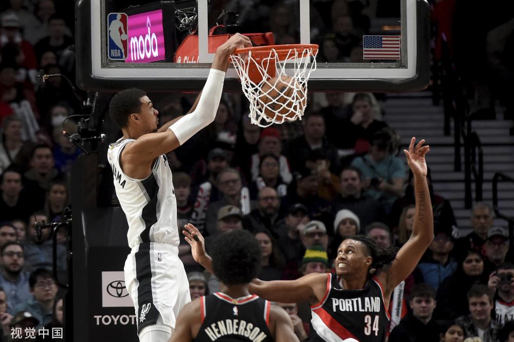 他是英格兰 他是英格兰